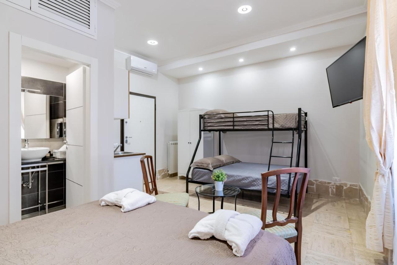 Отель Barone House Рим Экстерьер фото