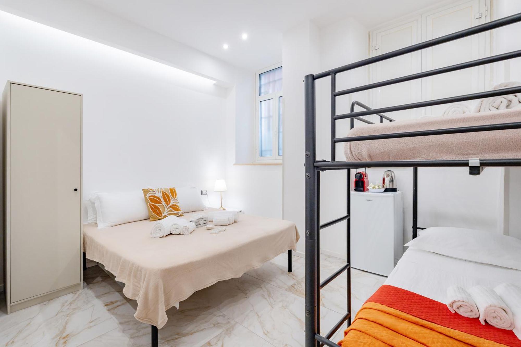 Отель Barone House Рим Экстерьер фото
