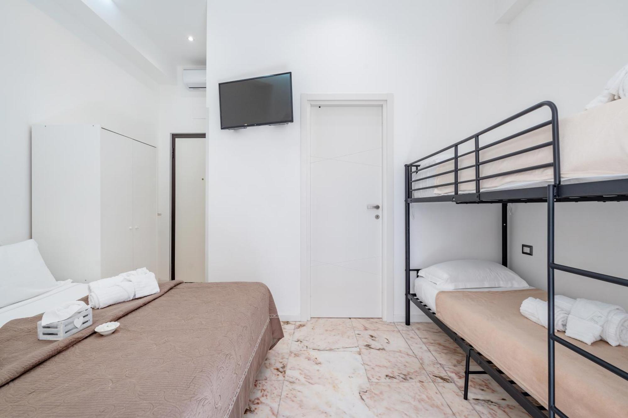 Отель Barone House Рим Экстерьер фото