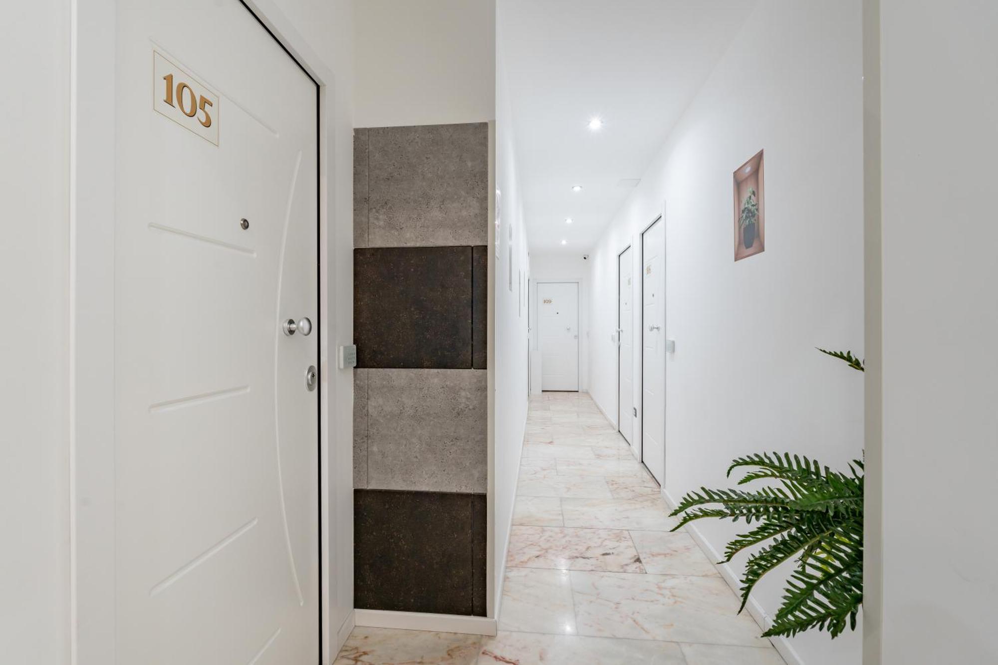 Отель Barone House Рим Экстерьер фото