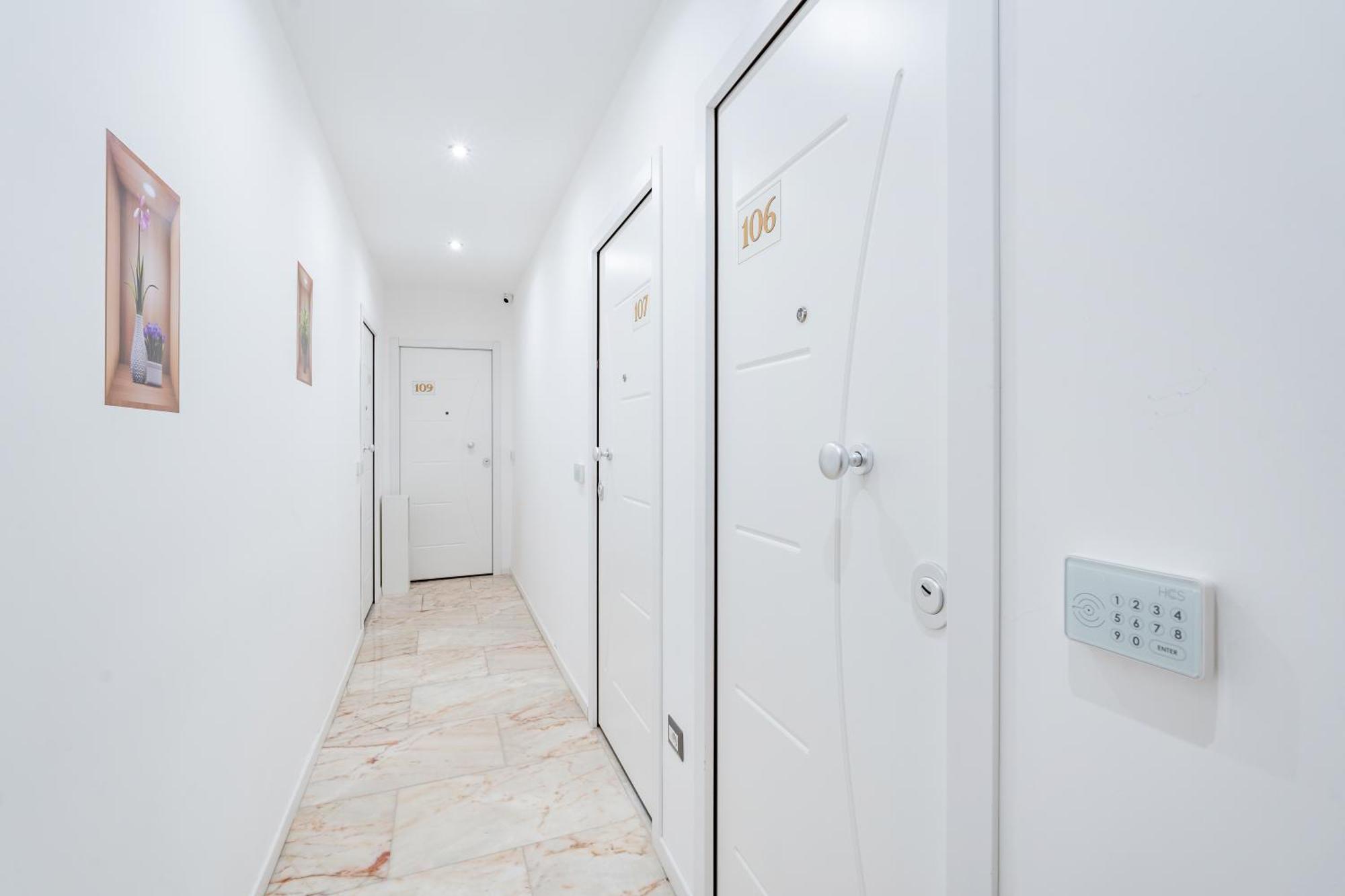 Отель Barone House Рим Экстерьер фото